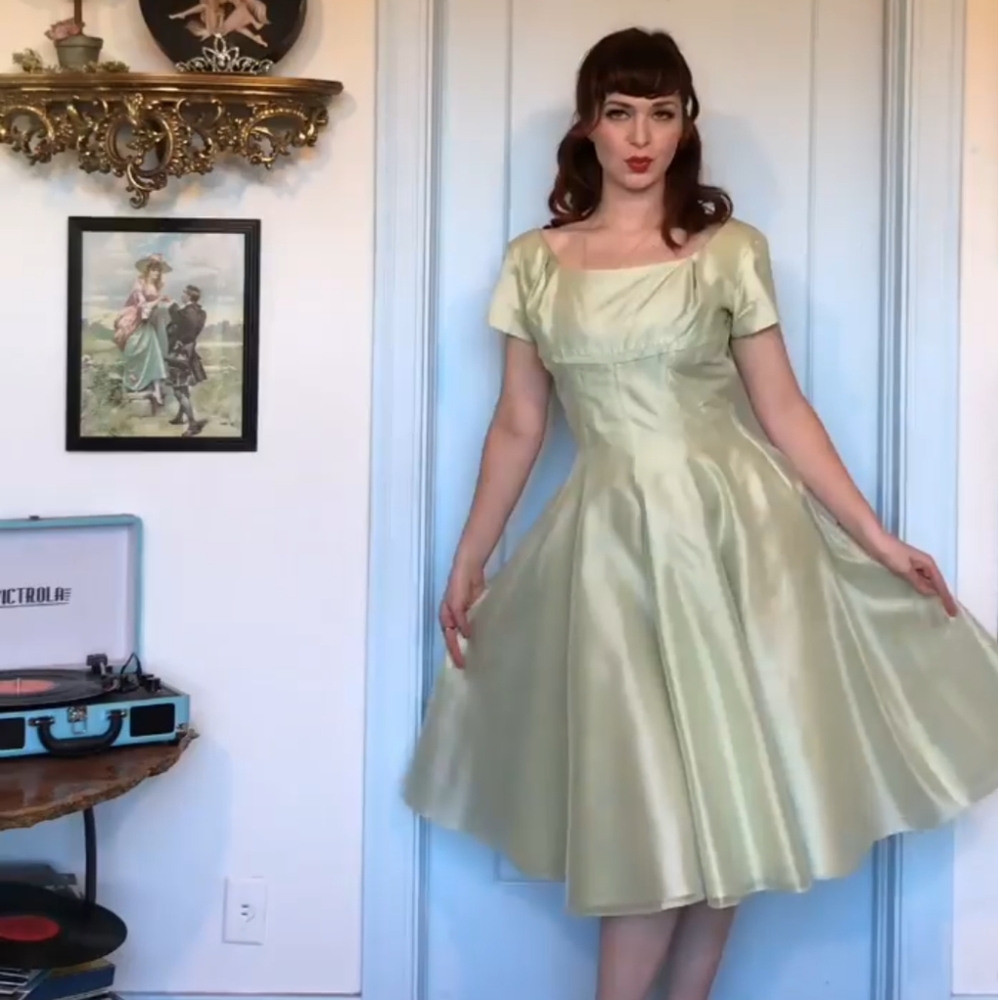 Vintage Green 1950s Prom Dress